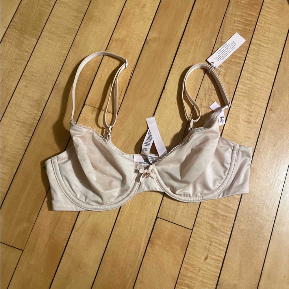 Victoria's Secret Nude Bra